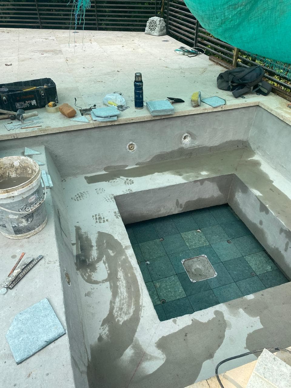 Mantenimiento de las estructuras de piscinas 8