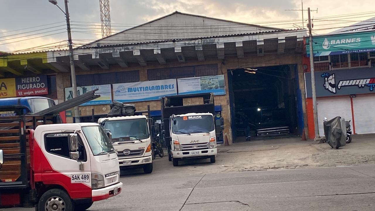 Suministro y transporte de todo tipo de materiales para construcción 11